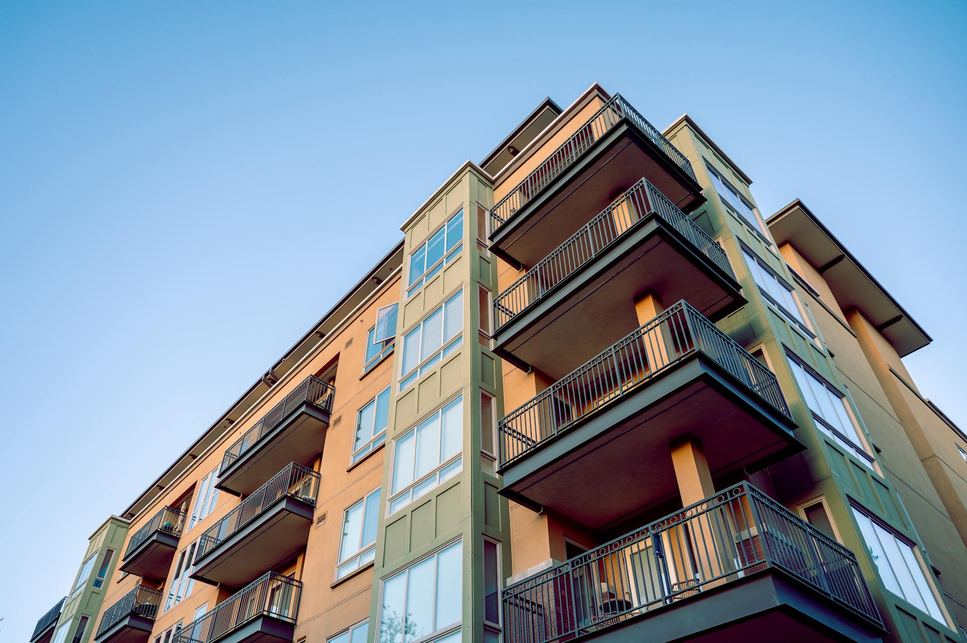 Crowdfunding immobilier rendement risques avis plateforme 2026